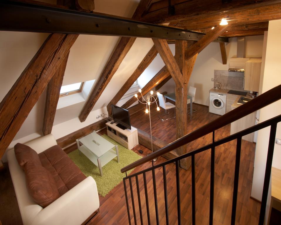 Residence U Cerne Veze Ceske Budejovice Luaran gambar