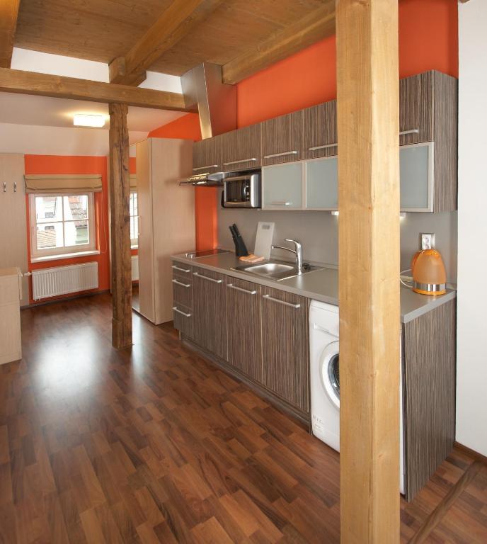 Residence U Cerne Veze Ceske Budejovice Bilik gambar