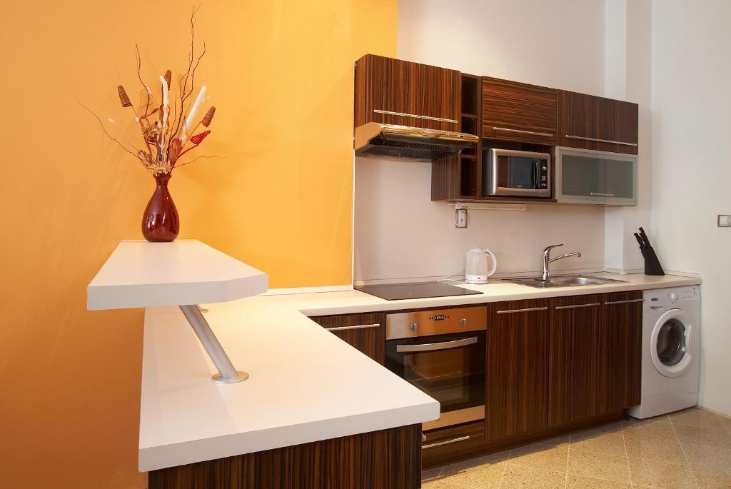 Residence U Cerne Veze Ceske Budejovice Bilik gambar