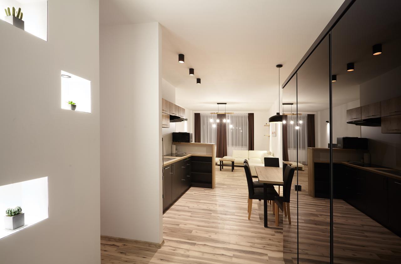 Residence U Cerne Veze Ceske Budejovice Luaran gambar