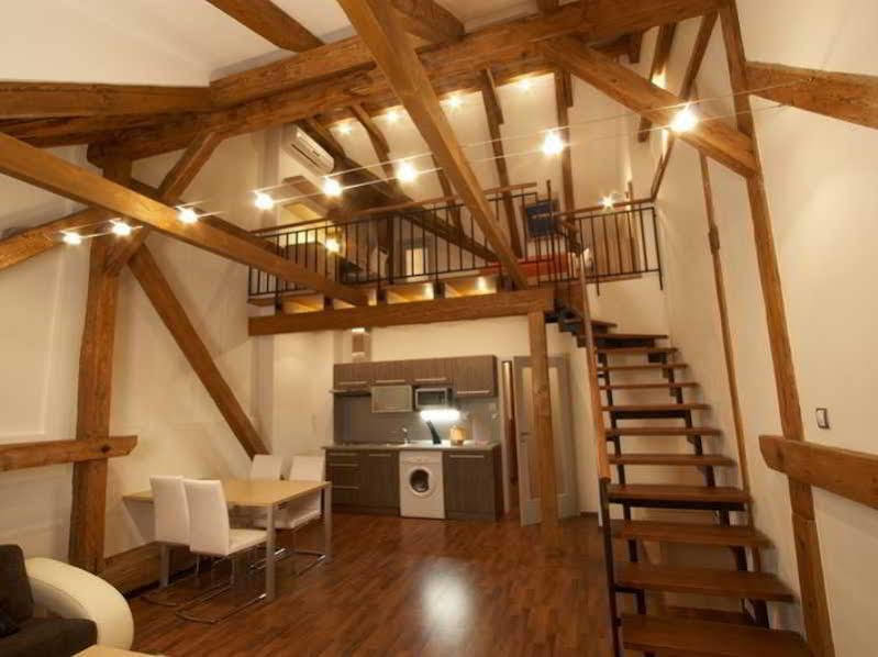 Residence U Cerne Veze Ceske Budejovice Luaran gambar